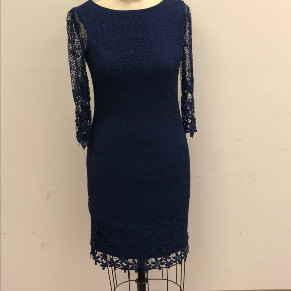 Beautiful lace sleeve dress with lace trimming!